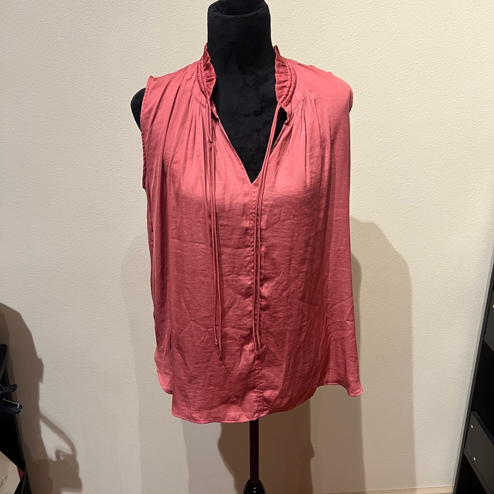 LOFT Coral Sleeveless Blouse